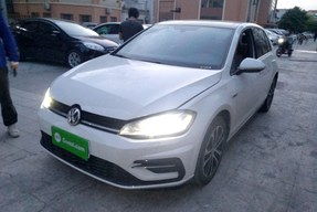 精明消費(fèi)，無(wú)憂交易——全方位解析上海二手車買賣平臺(tái)與報(bào)價(jià)策略